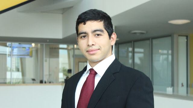 Raul Cornejo - Universal Avionics Scholarship Winner